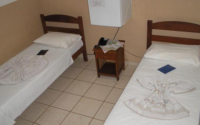 Hotel Laura Vicuña