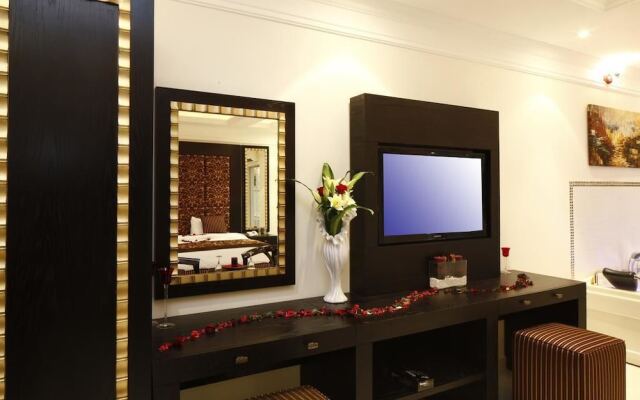 Hayatt Home Hotel