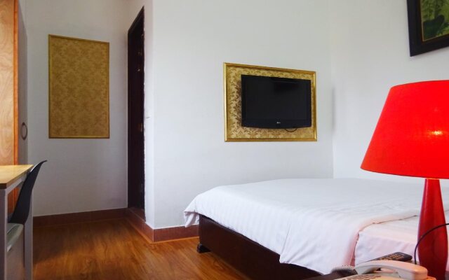 Hanoi Discovery II Hotel