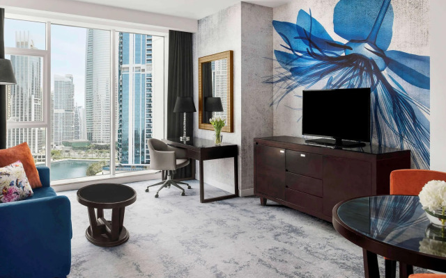 Mövenpick Jumeirah Lakes Towers Hotel