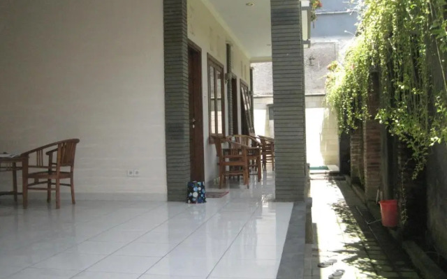 mama hotel