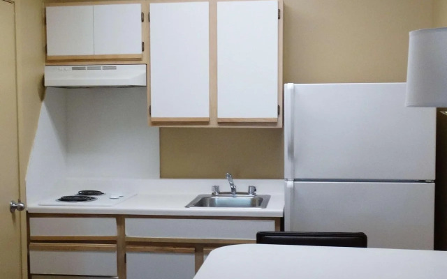 Extended Stay America Select Suites Tampa Brandon