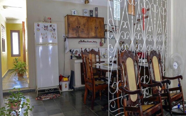 Hostal Cuba 208 Santa Clara