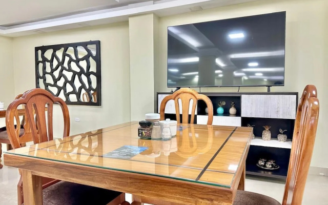 Hotel Tiwintza Internacional