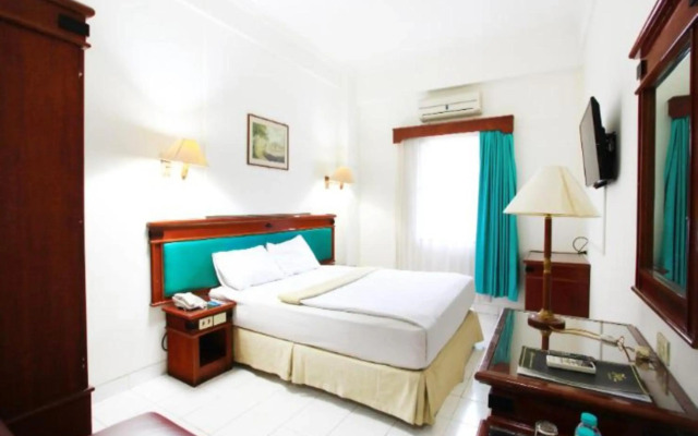 Puri Jaya Hotel