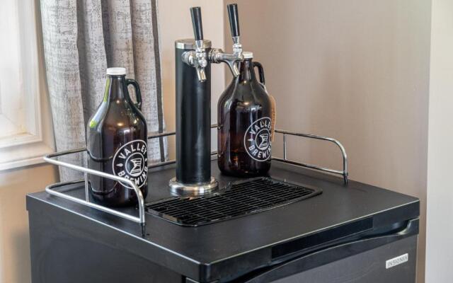 Bahama Breeze I Hot Tub I Pool I 5 Bedroom