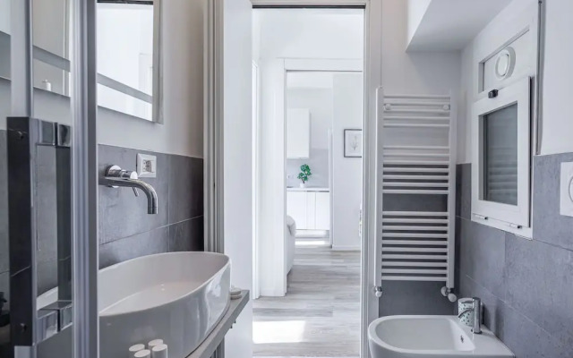 JOIVY Sublime Flat W/Balcony