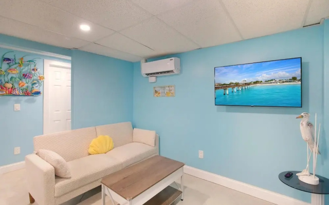 Sand Dollar Suite