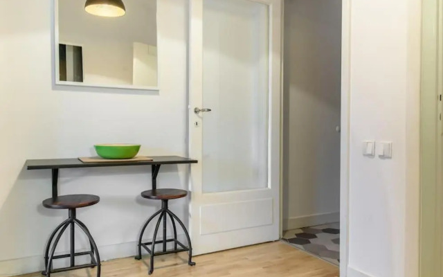 CALDERON - Studio in Centre at Universitate & Old Town