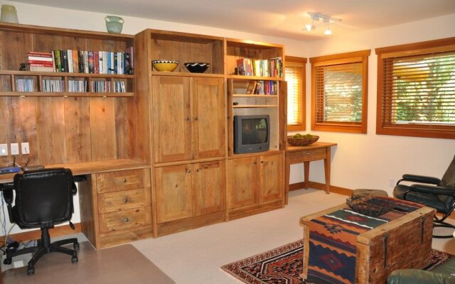 The Gleneagles Chalet