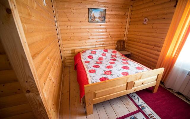 Gazdіvska Hata Guest House