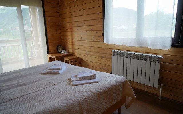 Eco-hotel Altair - Hostel