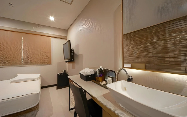 Nampo Comma Hotel