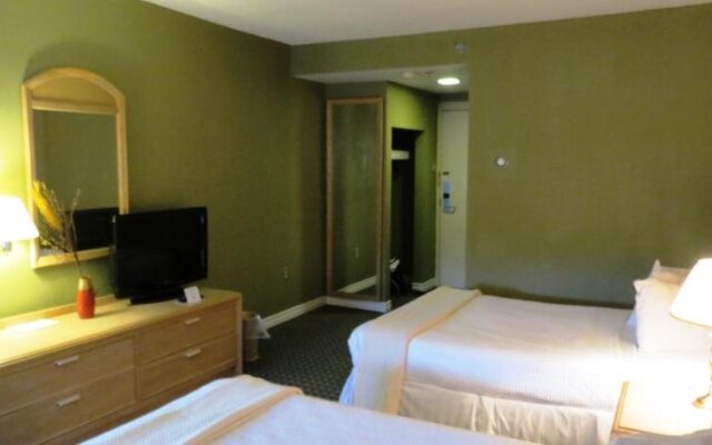 Riverside Resort & Conference Centre