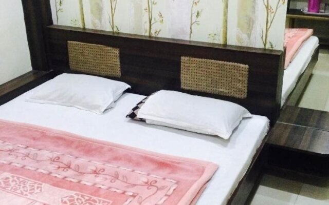 Hotel Vrandavan Palace