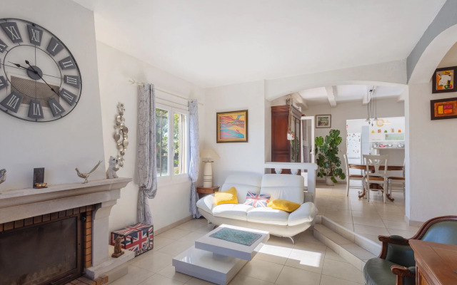 Villa in Vidauban With Pool and BBQ Terrace