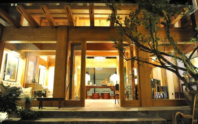 Woobay Hotel