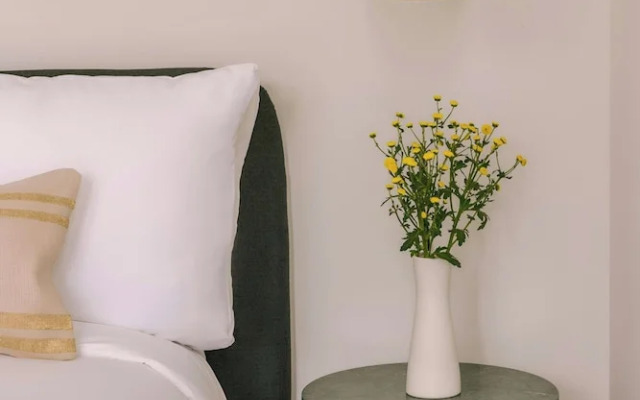 Sonder by Marriott Bonvoy Lambert Apartments Old Montreal