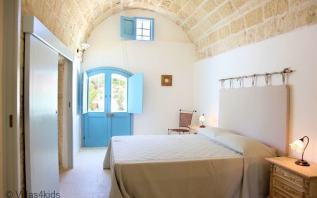 The Courtyard - Anna