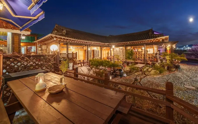 Gyeongju Silla Palace Pension