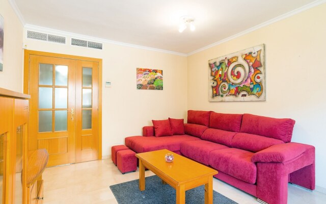 Larios Plaza City Center