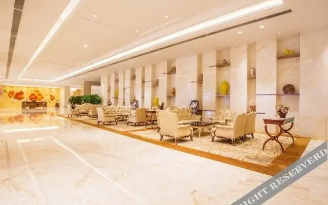 Sanfangxiang Jinling Hotel
