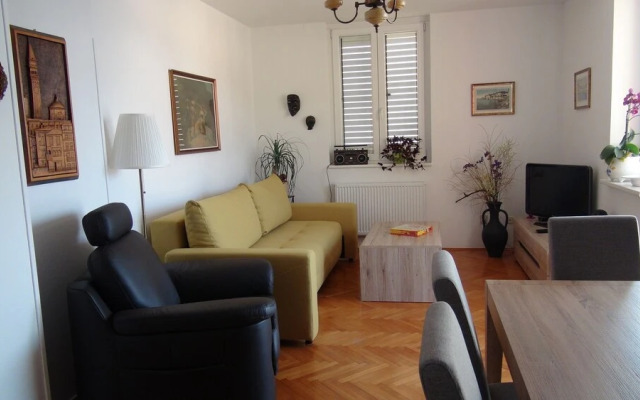 Apartment Fredi
