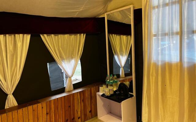 Chalo Kasol Huts and Camps