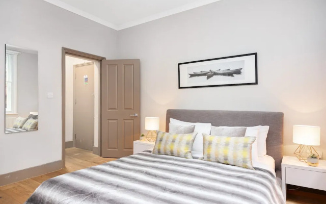One Bed Serviced Apts near Oxford Street