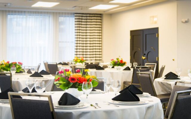 Hotel Indigo Kansas City Downtown by IHG