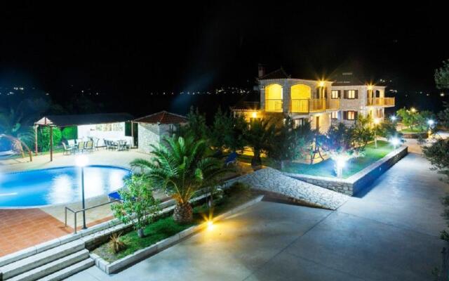 Glyfada Villas