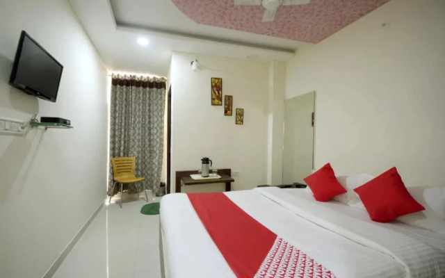 The Royal Inn by OYO Rooms