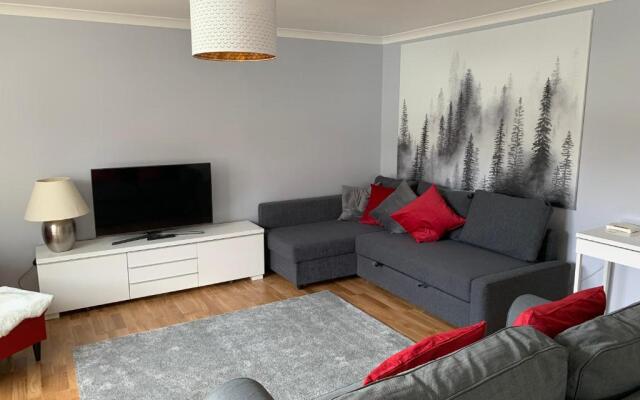 Flat One, 212 Eaglesham Road, East Kilbride, Glasgow