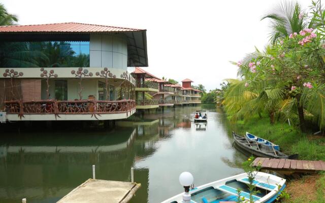 Kalathil Lake Resort