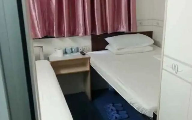 Star light hotel