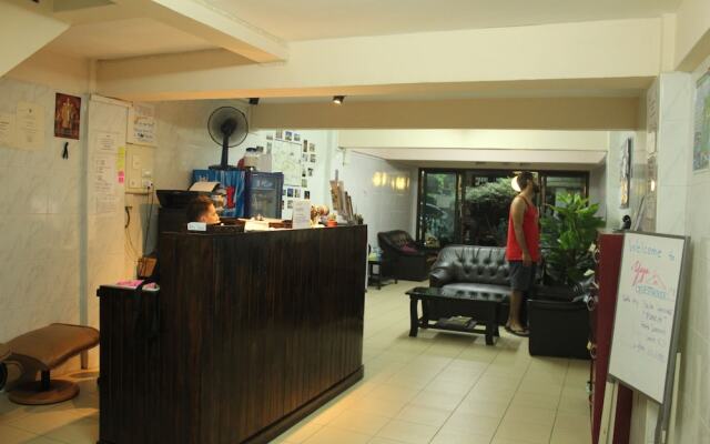 Yaya Guesthouse - Hostel