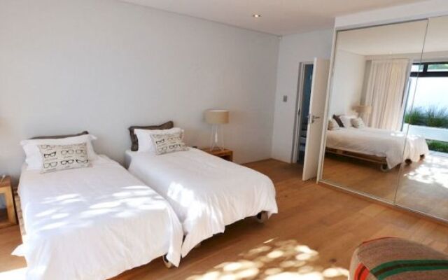 Scandinavian Mansion 9 Bedroom Palace