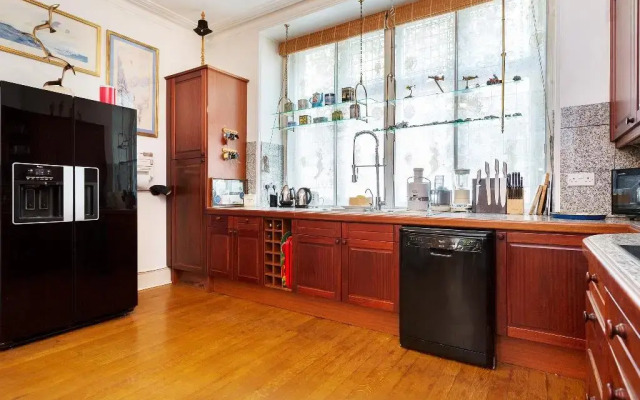 Veeve  4 Bed Kensington House On Kensington Church Street