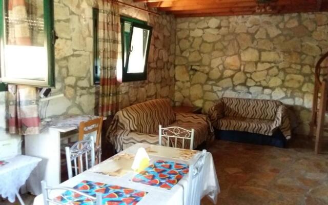 The Stone House-Zacharatos Nikolaos