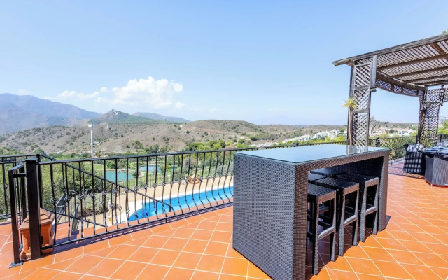 Stunning Golf Villa With Pool and Stunning Views