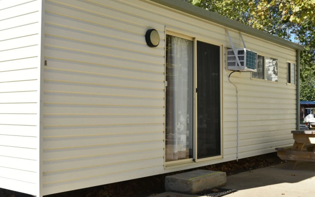 Ball Park Caravan Park