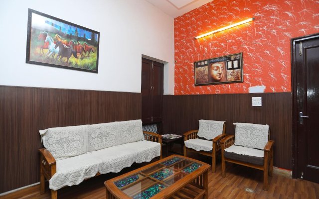 Chirag Residency By OYO Rooms