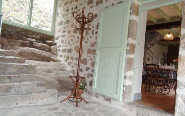 Gîte Salt-en-Donzy, 5 pièces, 8 personnes - FR-1-496-10