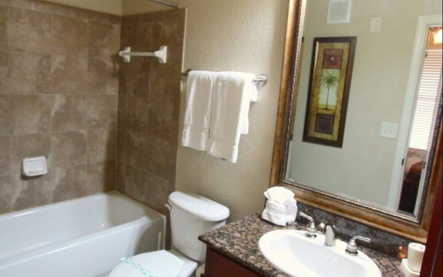Delightful Bella Piazza Resort 4 Bed Condo