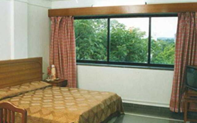 Hotel Meru