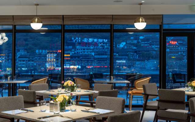 Hilton Garden Inn Guizhou Maotai Town