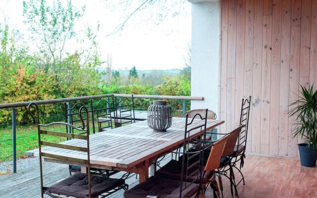 A Superb Cottage in the Middle of a Natural Park