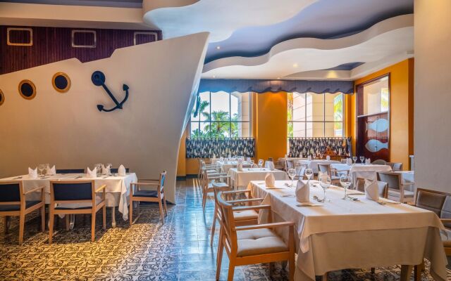 Iberostar Selection Rose Hall Suites