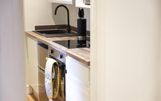 Cosy and modern two bedroom apartment - Snug House