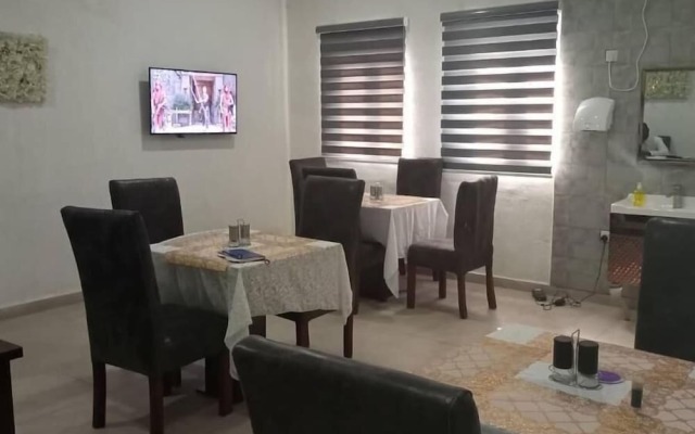 Leadwort Hotels